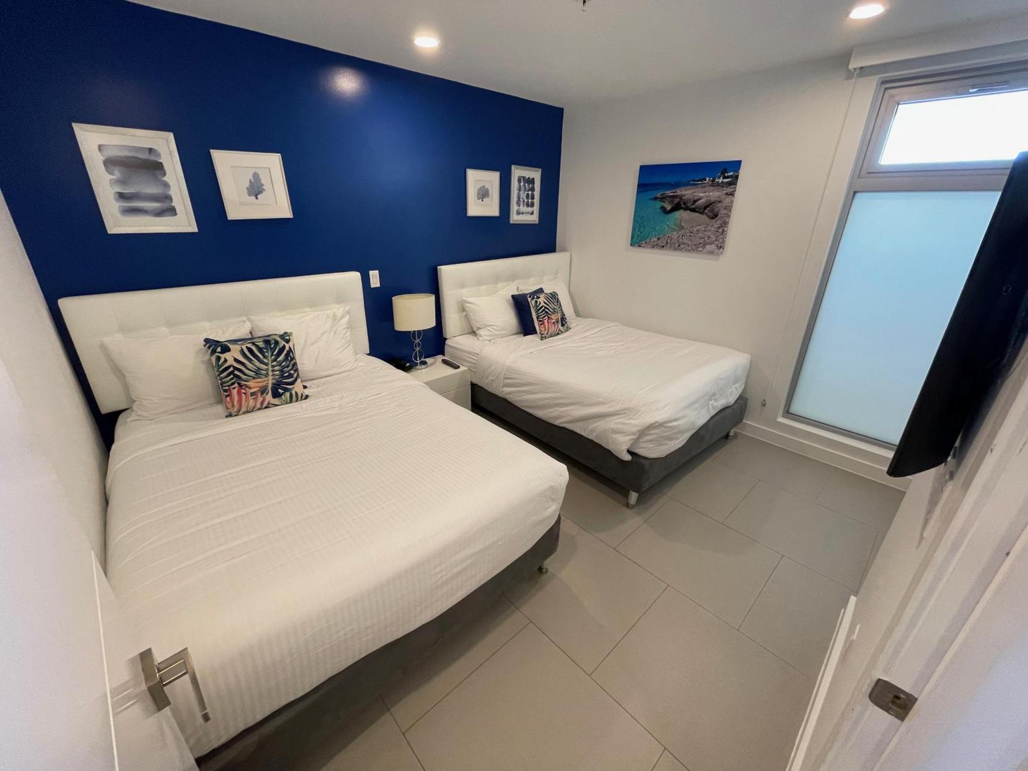Azure Beach Residences Палм Бич Экстерьер фото